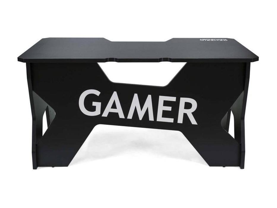 Generic Comfort: Gamer: стол компьютерный  (черный)