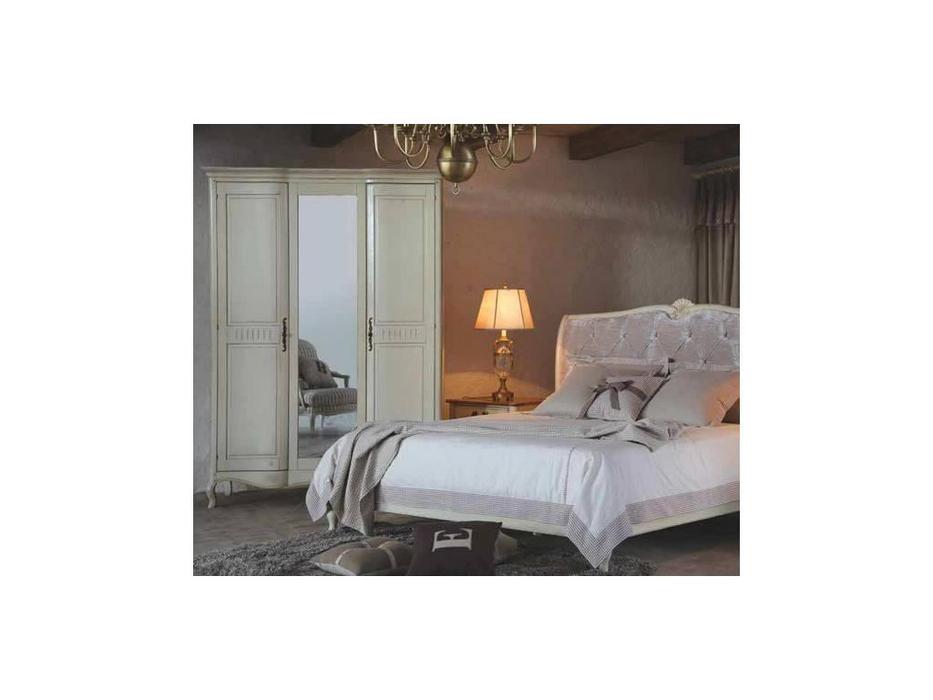 CUF Limited: Provence Noir&Blanc: шкаф 3 дверный  S2 (бежевый)