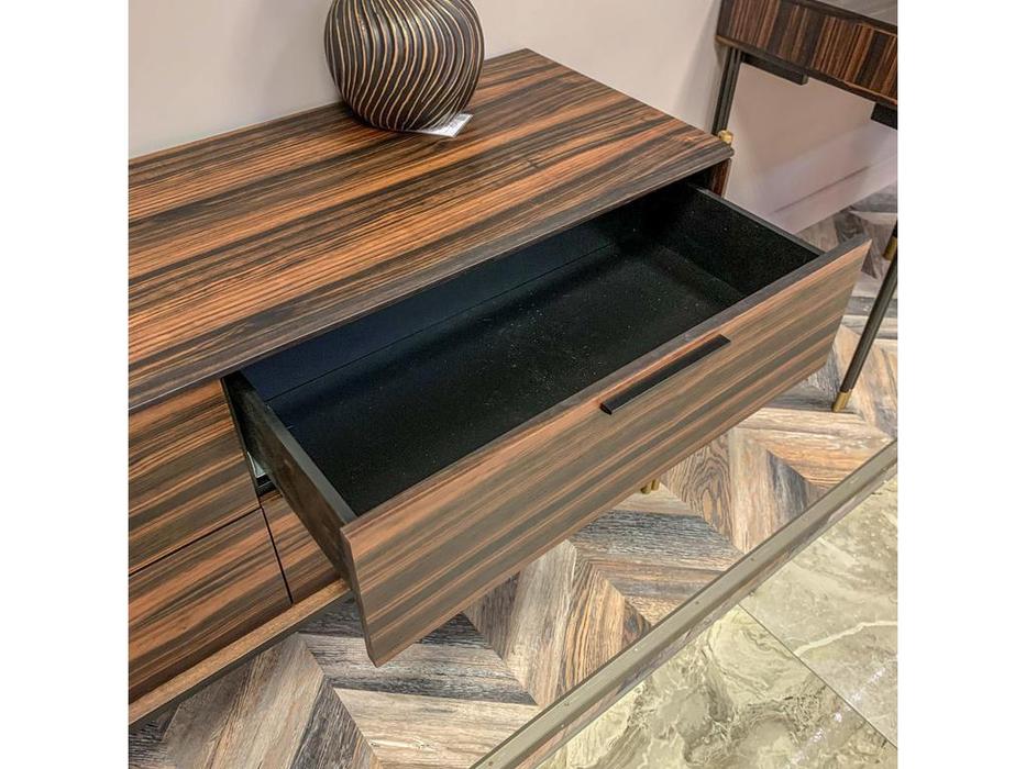 Mod Interiors: Benissa: комод  (эбеновое дерево)